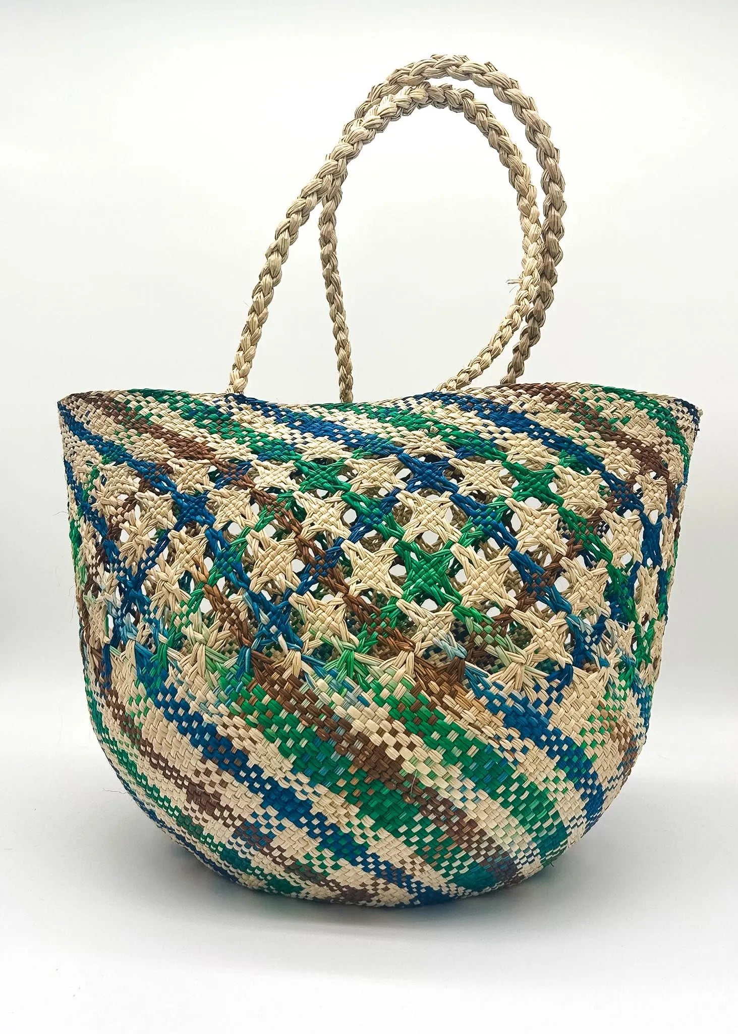 Canasto grande artesanal de palma de iraca