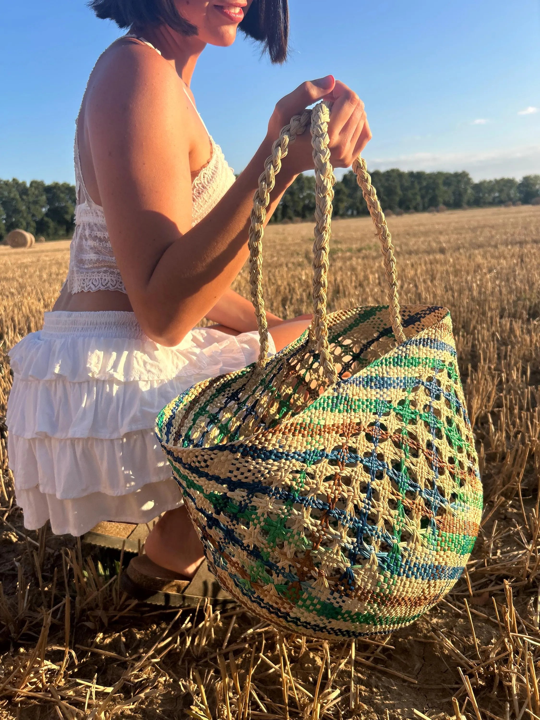 Canasto grande artesanal de palma de iraca