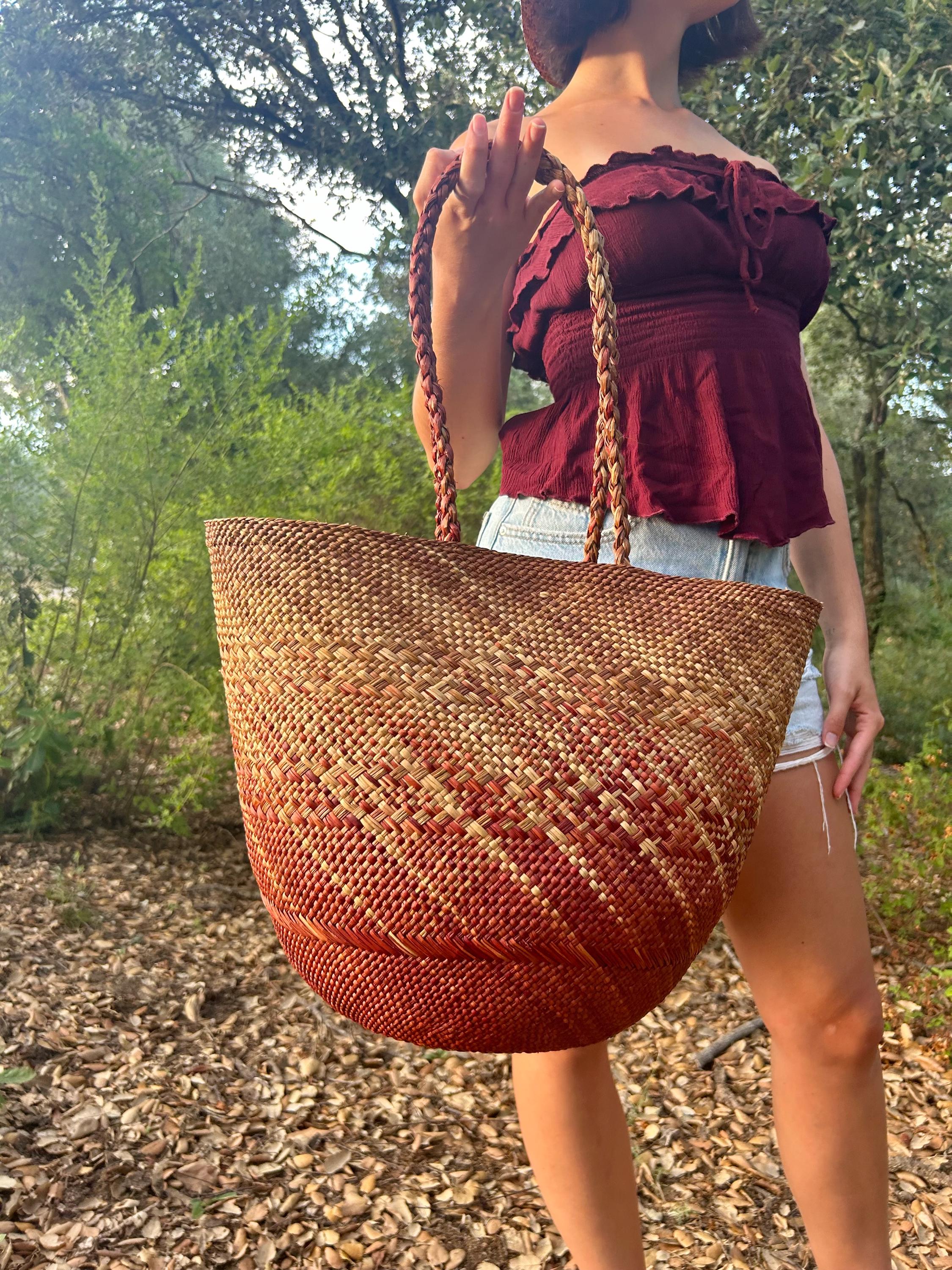 Canasto grande artesanal de palma de iraca