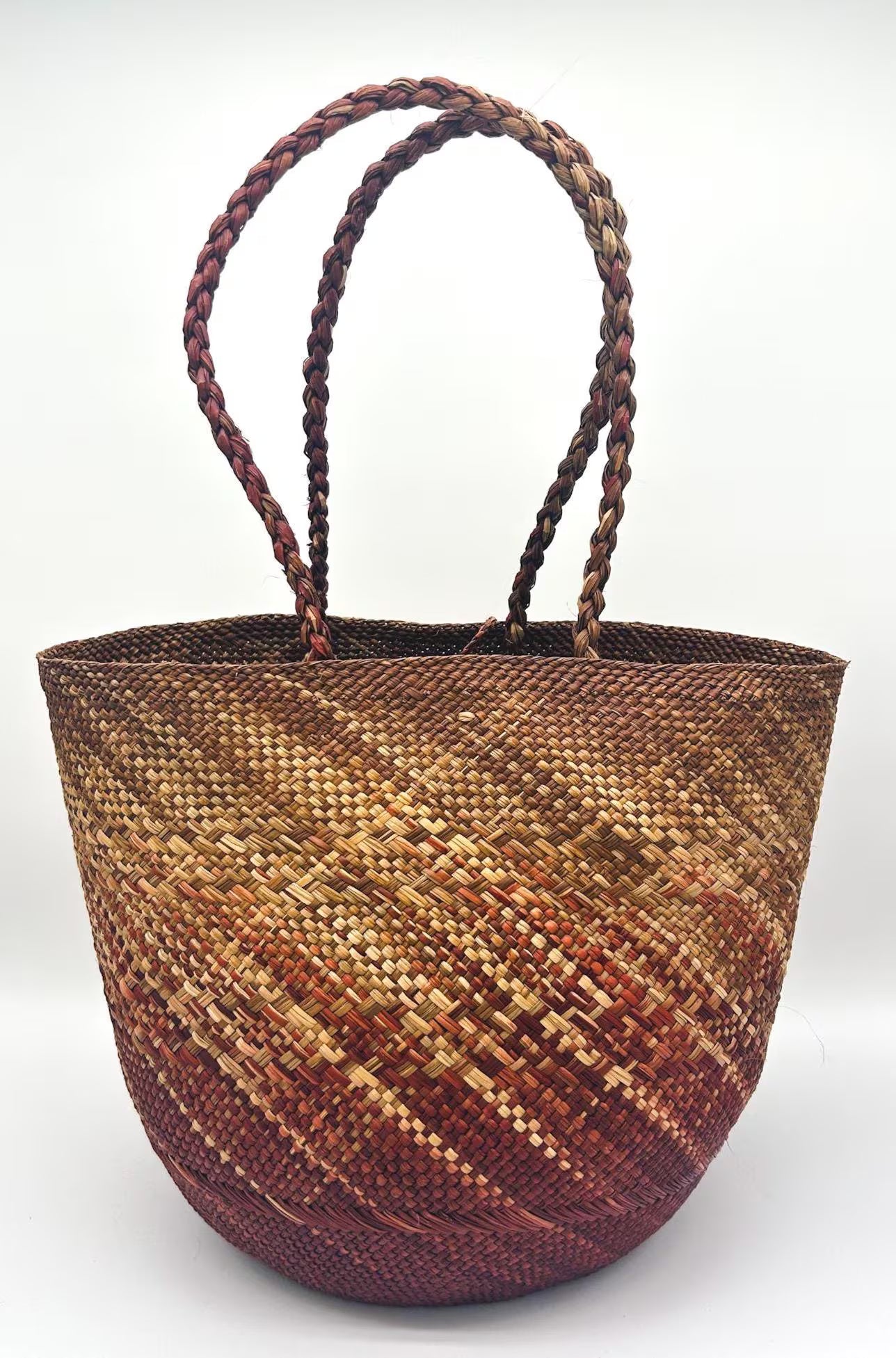 Canasto grande artesanal de palma de iraca